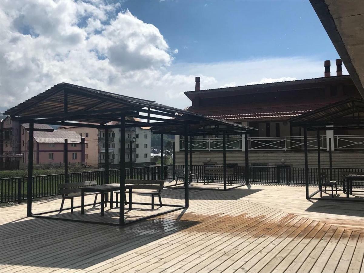 Mgzavrebi Apartment In Бакуриани Екстериор снимка